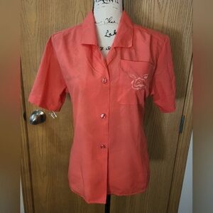 That's Me Vintage 90s Button Up Rose Embroidered Coral Top